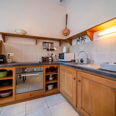 Les Caleches De L'hotel De Beaumont ולונס