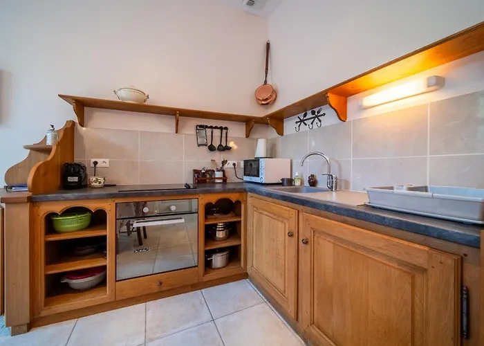 Les Calèches De L'hôtel De Beaumont Valognes